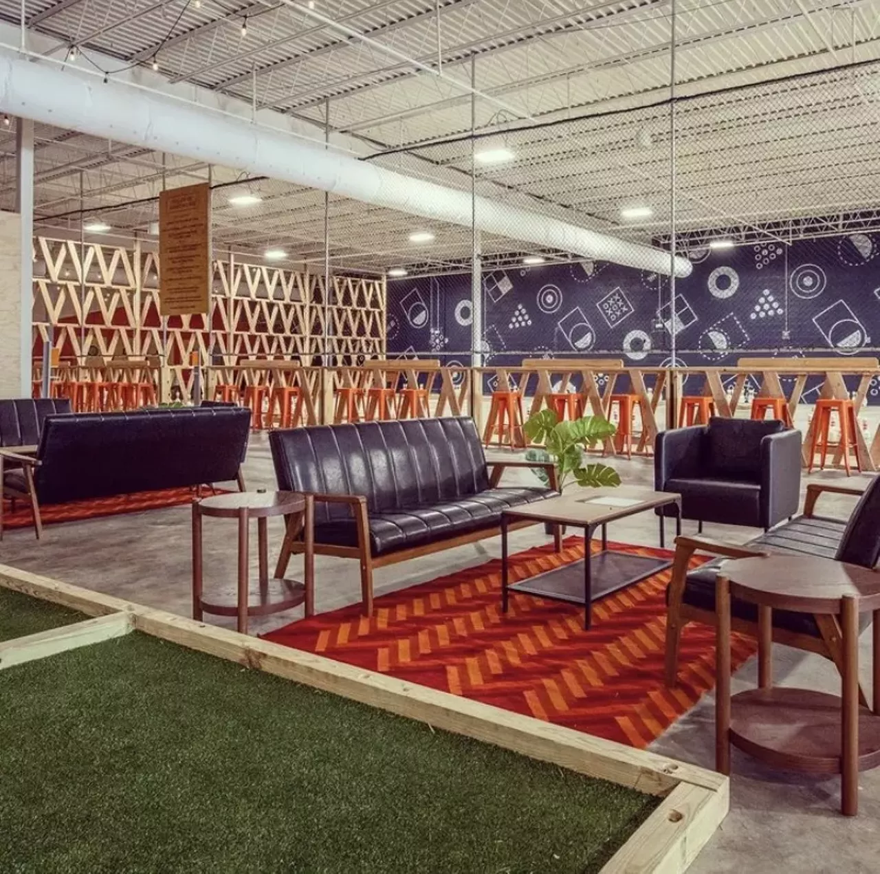 Lounge Area (800 S Duchesne Dr, St Charles, MO 63301) Photo credit: Rec Hall STL / @rechallstl on Instagram