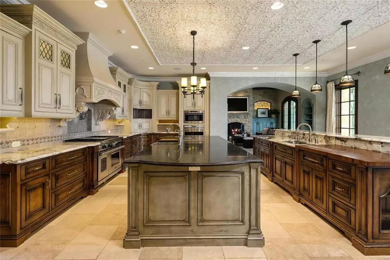 1705 N Woodlawn Ave, Ladue, MO 63124 $13,000,000 This is currently the most expensive house on the market in St. Louis. With seven bedrooms and thirteen bathrooms, there is much to explore on this property. In addition to 30,000 square feet of living space, there is a pool, a pond and an absolutely massive garage. Visit the listing page here. Photo credit: Realtor.com