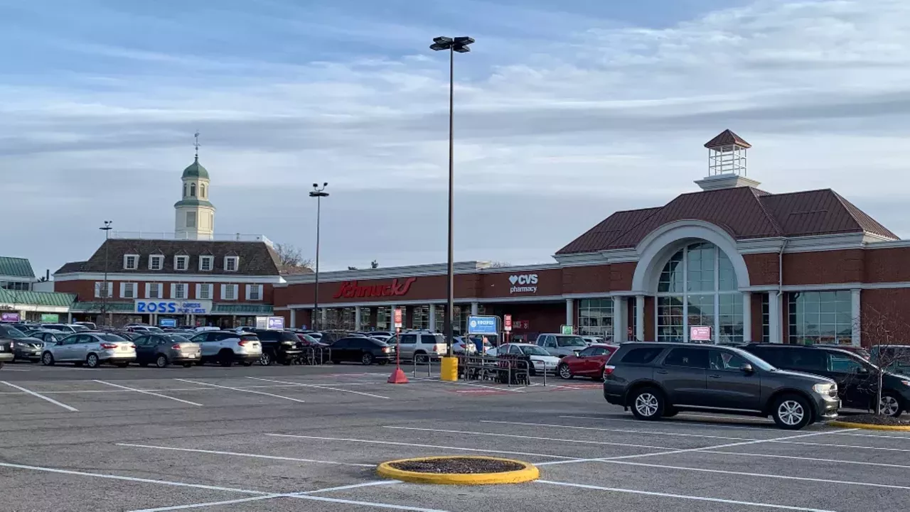 THE BEST SCHNUCKS 24 HOURS A DAY Schnucks Hampton Village 60 Hampton Village Plaza St. Louis, MO 63109 This Schnucks location at the corner of Hampton Avenue and Chippewa Street is one of the most high-traffic grocery stores in the area. It&#146;s located right across the street from the only Target in the city, making it an easy stop for busy moms trying to get it all done and get it all done quickly. It&#146;s also open 24 hours a day so it&#146;s a great place to hit up if you need cough syrup in the middle of the night. This Schnucks is split up in a unique way, too, with all of the fresh food in one half of the store and all of the packaged items in the other half. But the biggest perk of this Schnucks location is new: There&#146;s now a Ross Dress For Less practically next door to it so make sure to bring your shopping bags and your credit card. Photo credit: Riverfront Times