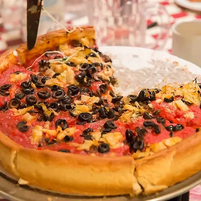 Giordano’s Chicago pizza would be a real treat for people raised on Provel.