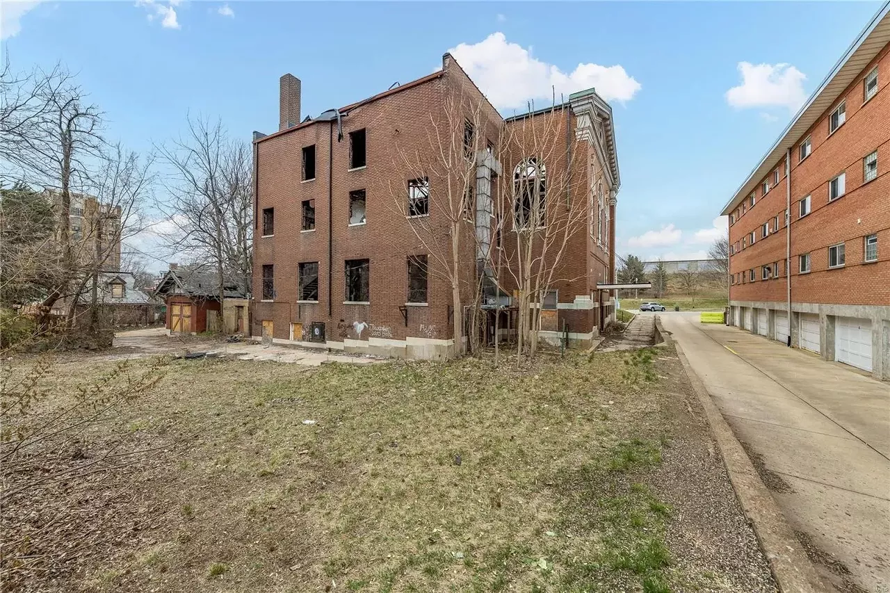 Image: Former Karpeles Museum in St. Louis Is for Sale as New Plans Founder