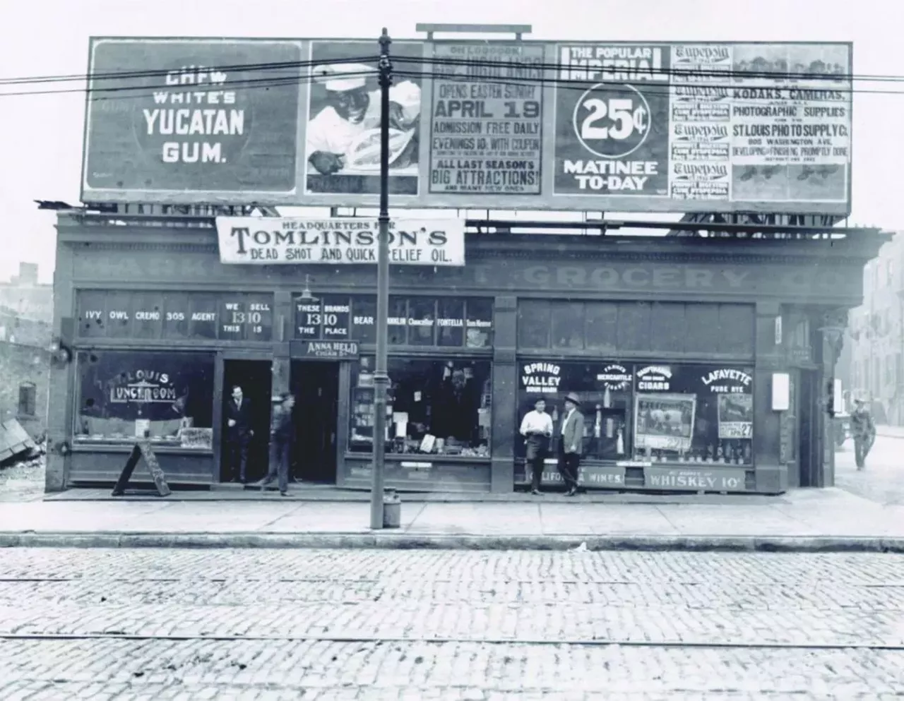 Market Street Grocery Company building. Photograph, ca. 1900.