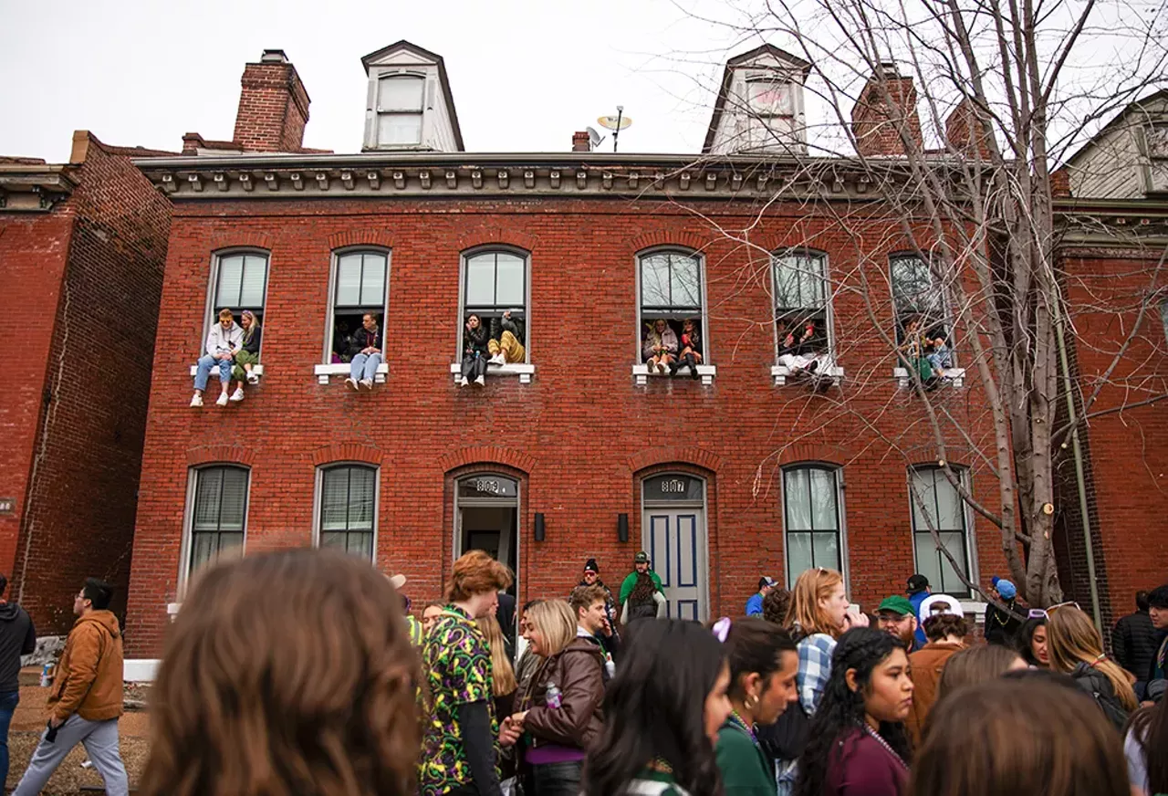 Image: All the Mardi Gras Fun We Saw in Soulard on Saturday