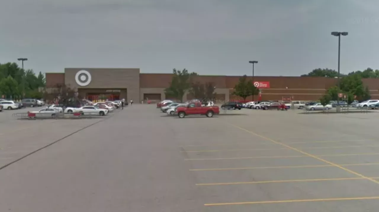 Countdown: Number 13 Florissant 2341 North Highway 67 Florissant, MO 63033 314-831-8000 This target just&#133; sucks, man. There&#146;s no Starbucks. There&#146;s nothing good about it. The parking lot is always full of cars going way too fast. And you have to drive on Lindbergh to get there, which means you might be taking your life into your hands. In a way that&#146;s difficult to explain, it just feels like a Walmart instead of a Target. Avoid if possible. Photo credit: screengrab via Google Maps