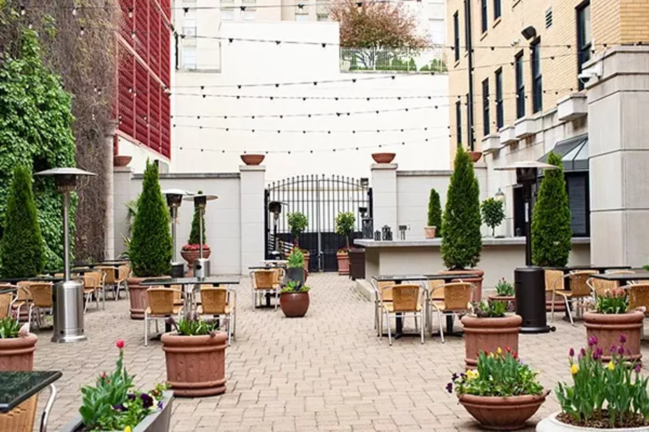 Edera Italian Eatery (48 Maryland Plaza, 314-361-7227)