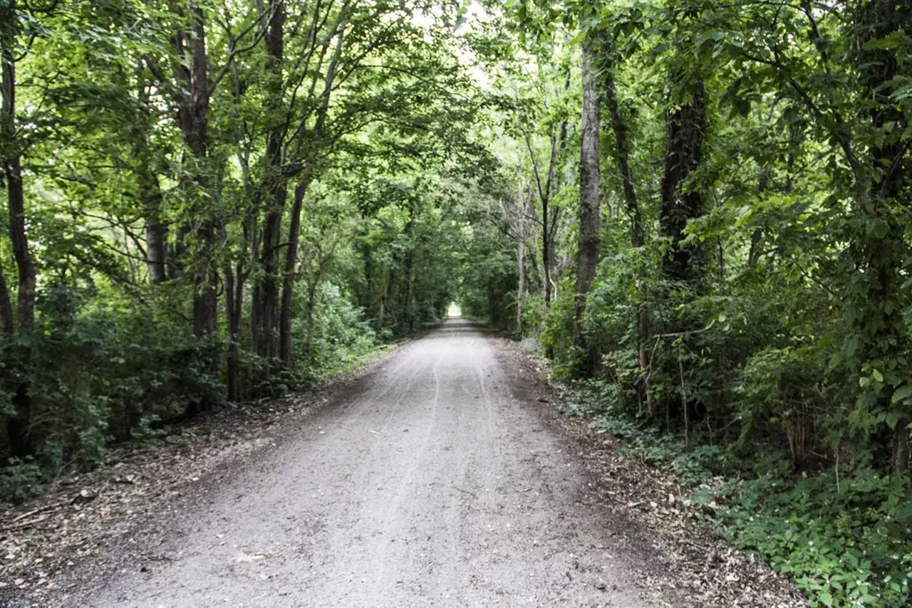 Katy Trail Machens, MO -- Clinton, MO Parking options here Grab your bike and hit the Katy Trail. With 21 fantastic wineries and ten grade-A parks along the 264-mile bike trail, there's no going wrong. Our personal favorite route is Defiance to Augusta. Defiance has a nice bike shop for any repairs or bike rentals, and Augusta has some of the best wineries and breweries along the way. Photo courtesy of Flickr / N.