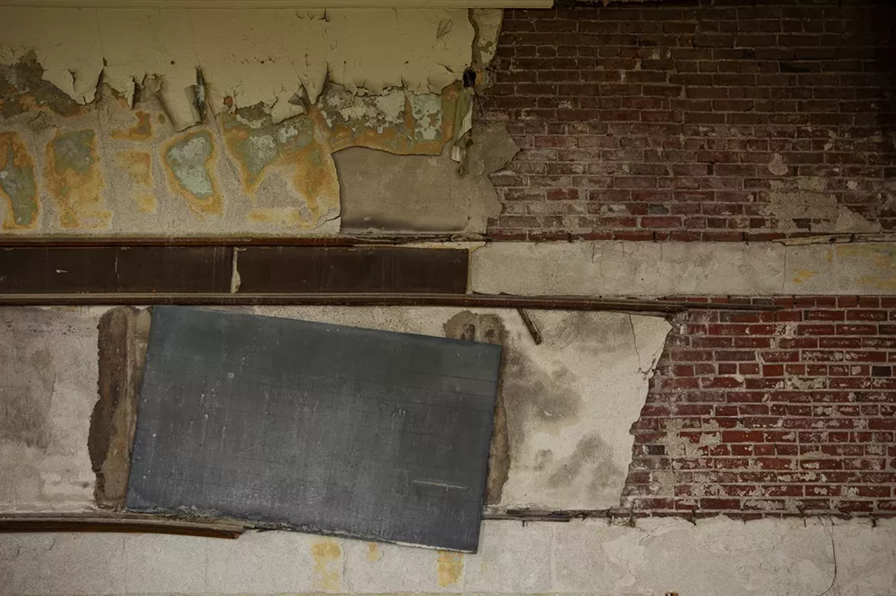 Image: Haunting Photos From Inside St. Louis' Long-Abandoned Eliot School
