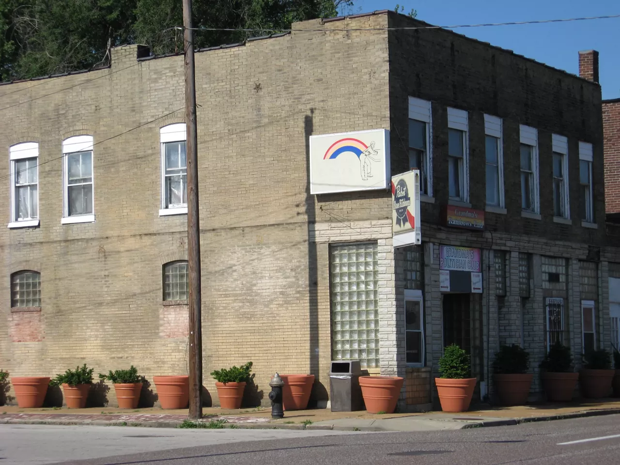Grandma's Politicians Lounge, 2008