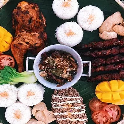 The Fattened Caf (Various pop-ups and out of Earthbound Beer at 2724 Cherokee Street, 636-498-4240) Find more here: instagram.com/thefattenedcaf Photo credit: courtesy Darren Young and Charlene Lopez-Young