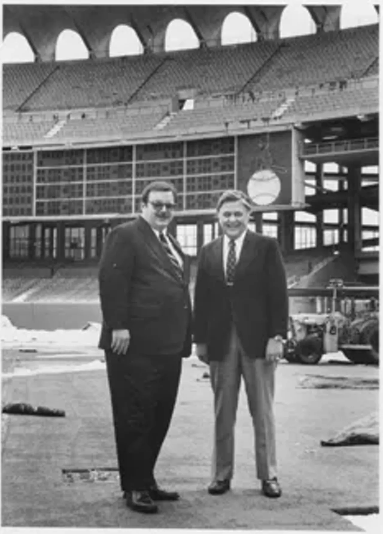 Notoriously cheap Cardinals owner Bill Bidwill (left) in Busch Stadium with an unidentified guest. Unreal takes back the Big Red The Ghosts of St. Louis Football