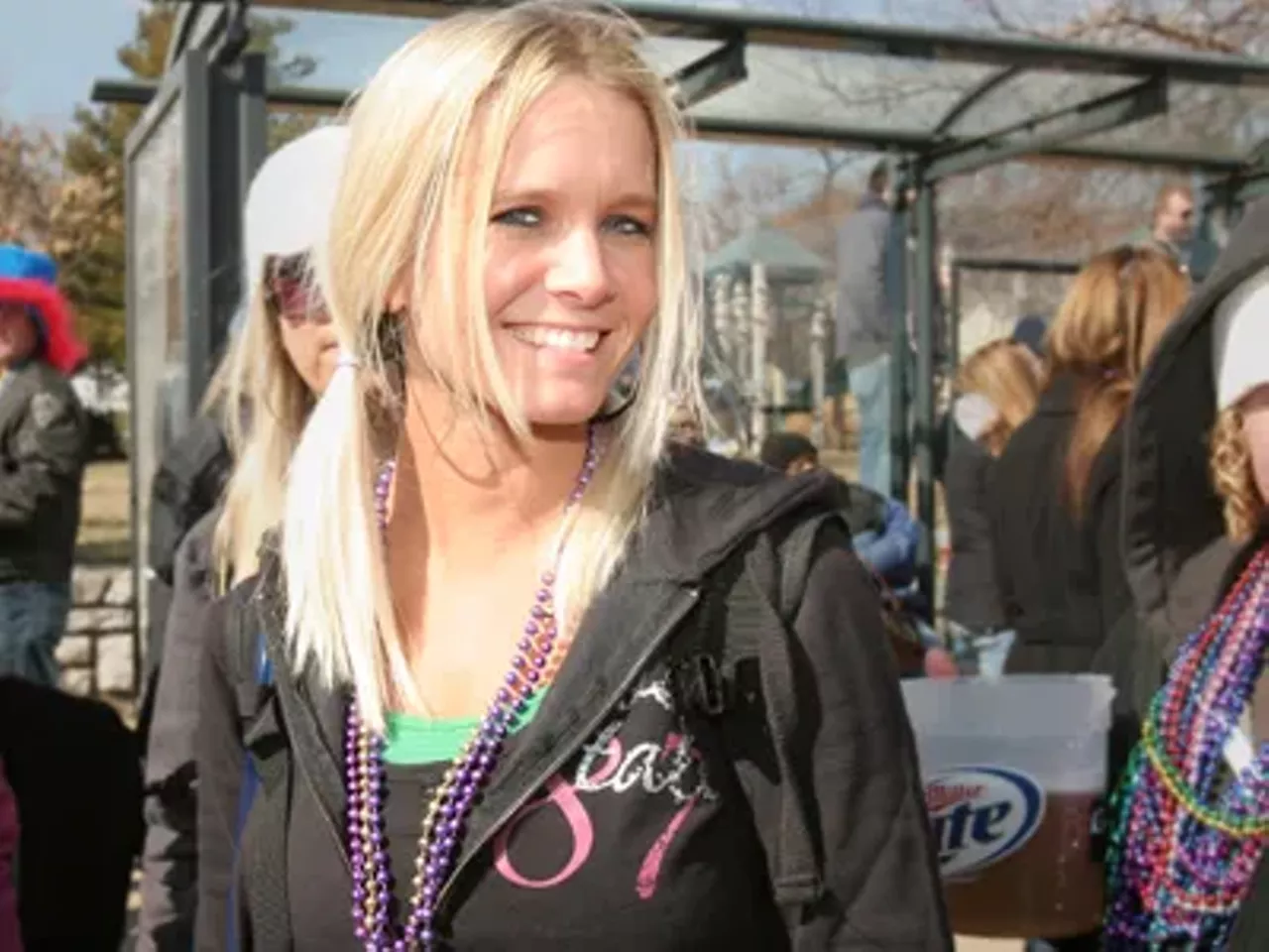 Image: Puke, Boobs, Beads