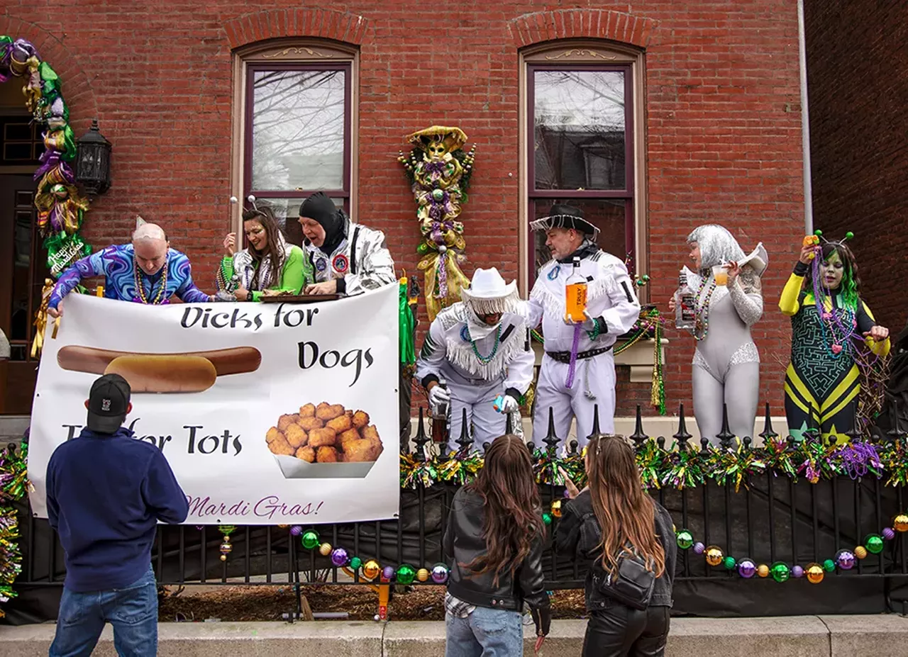 Image: All the Mardi Gras Fun We Saw in Soulard on Saturday