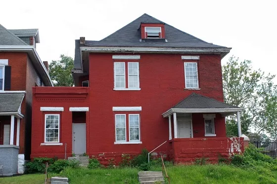 This former boarding house, once owned by Berry's uncle, served as the first home to a newly married Chuck and Themetta. - Chris Naffziger