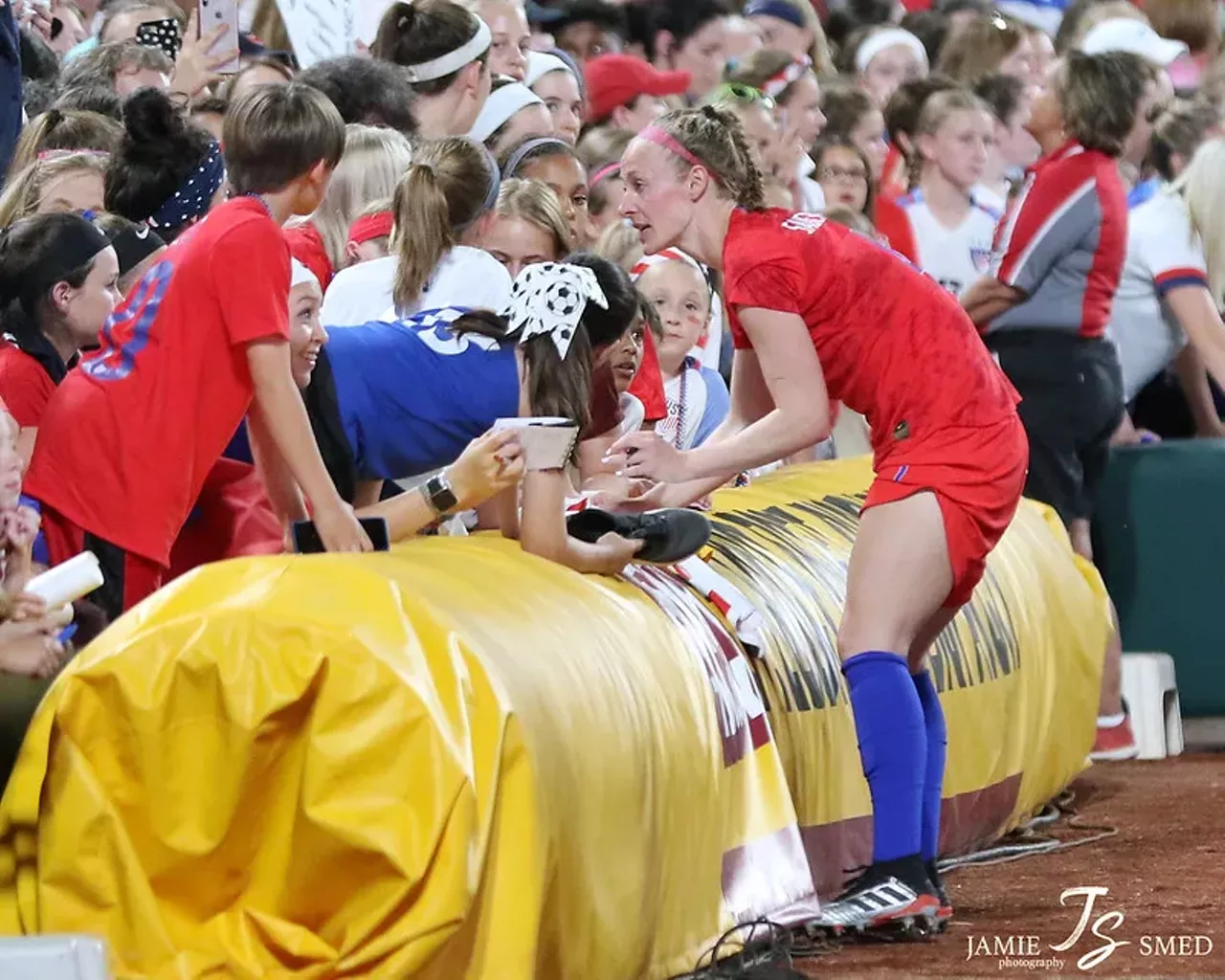 Becky Sauerbrunn Soccer star Sauerbrunn may play for Portland, but she’s got a St. Louis heart. And, she’s the captain of the United States Women’s National Soccer Team. You know what’s more badass than the U.S. women’s soccer team? Nothing. They continuously fought against the gender pay gap (and won last year) and called out inequities between women's and men’s sports. Hell yeah.