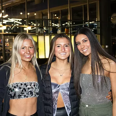 Image: Drake's St. Louis Fans Turned Out to Enterprise Center on Monday