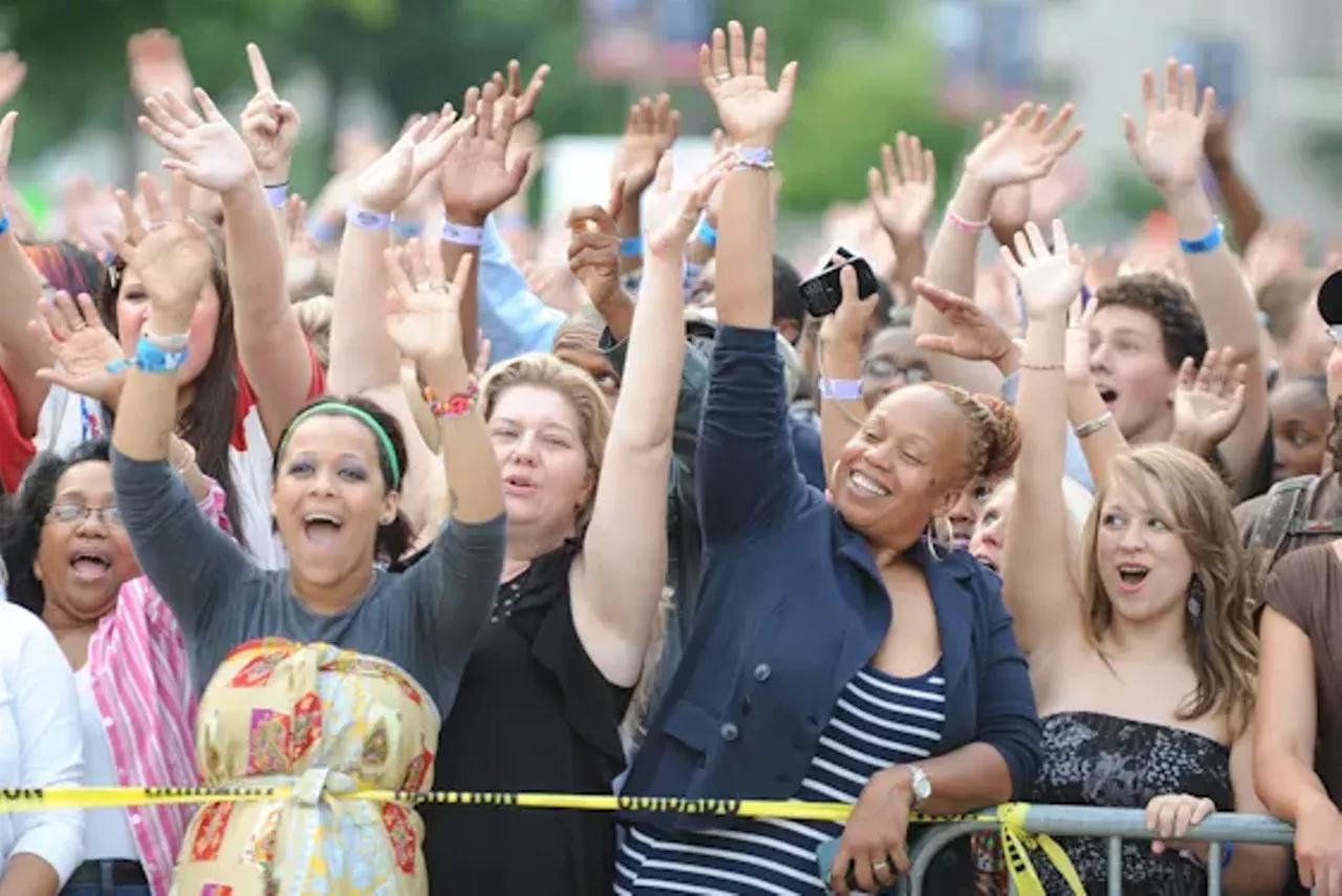 American Idol hopefuls getting excited before their auditions.