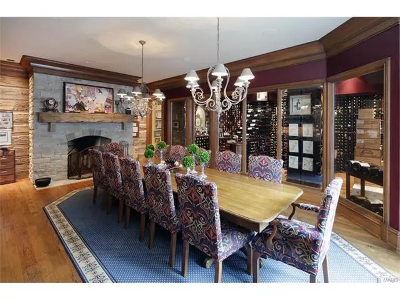 Image: Live Like a King in This $10.7 Million Ladue Home For Sale Now