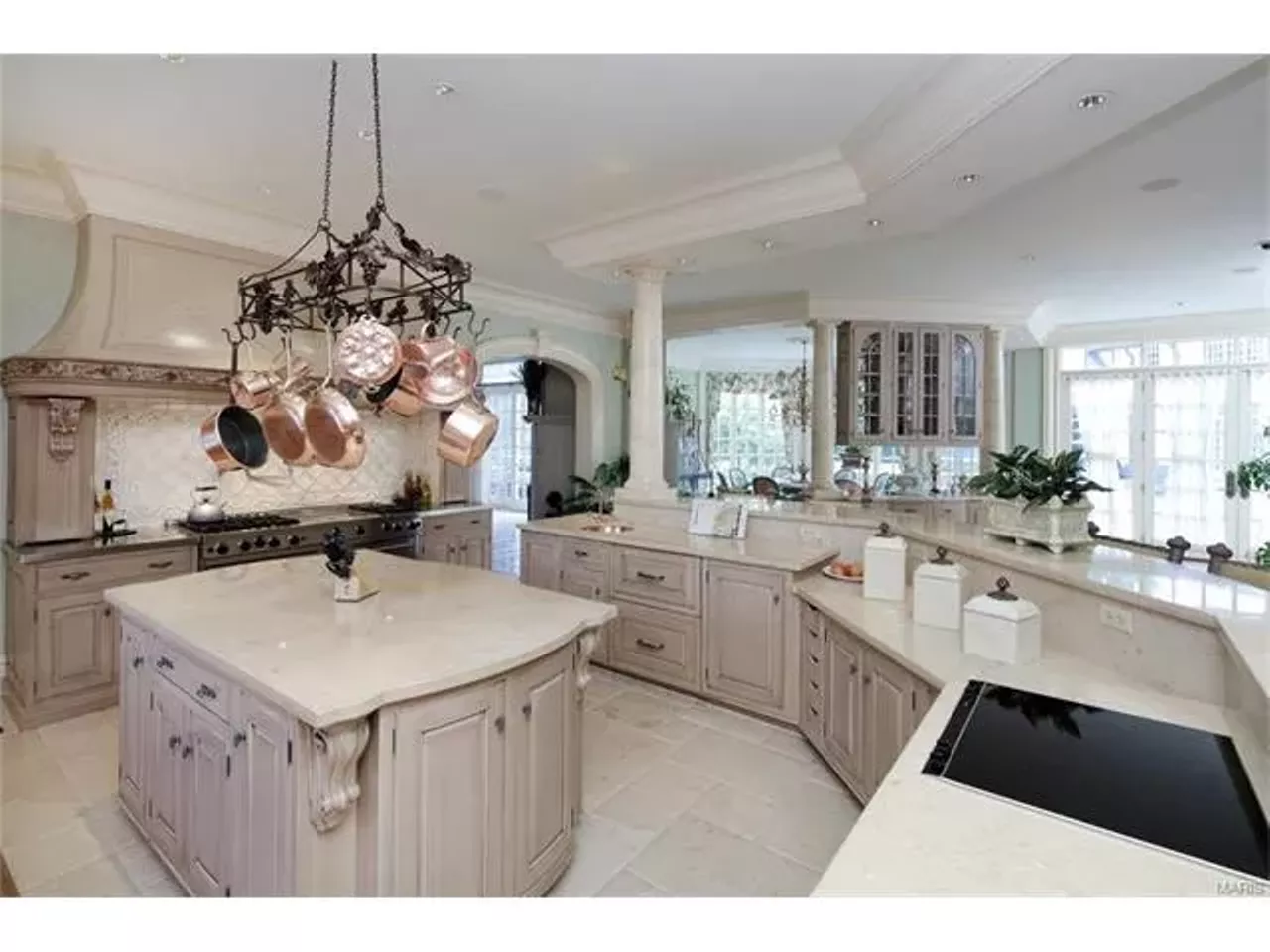 Image: Live Like a King in This $10.7 Million Ladue Home For Sale Now