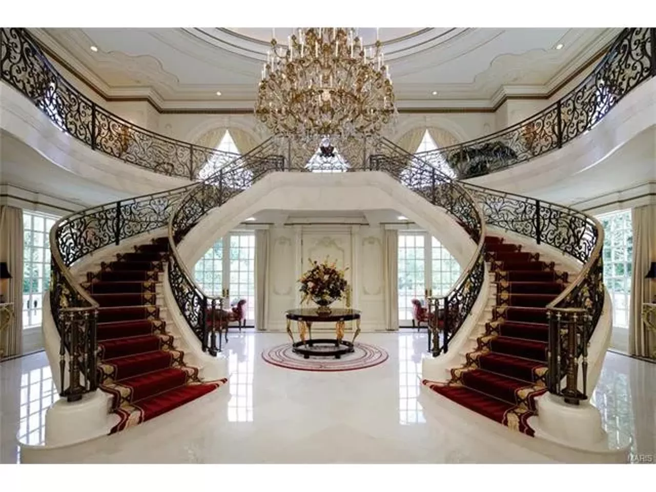 Image: Live Like a King in This $10.7 Million Ladue Home For Sale Now