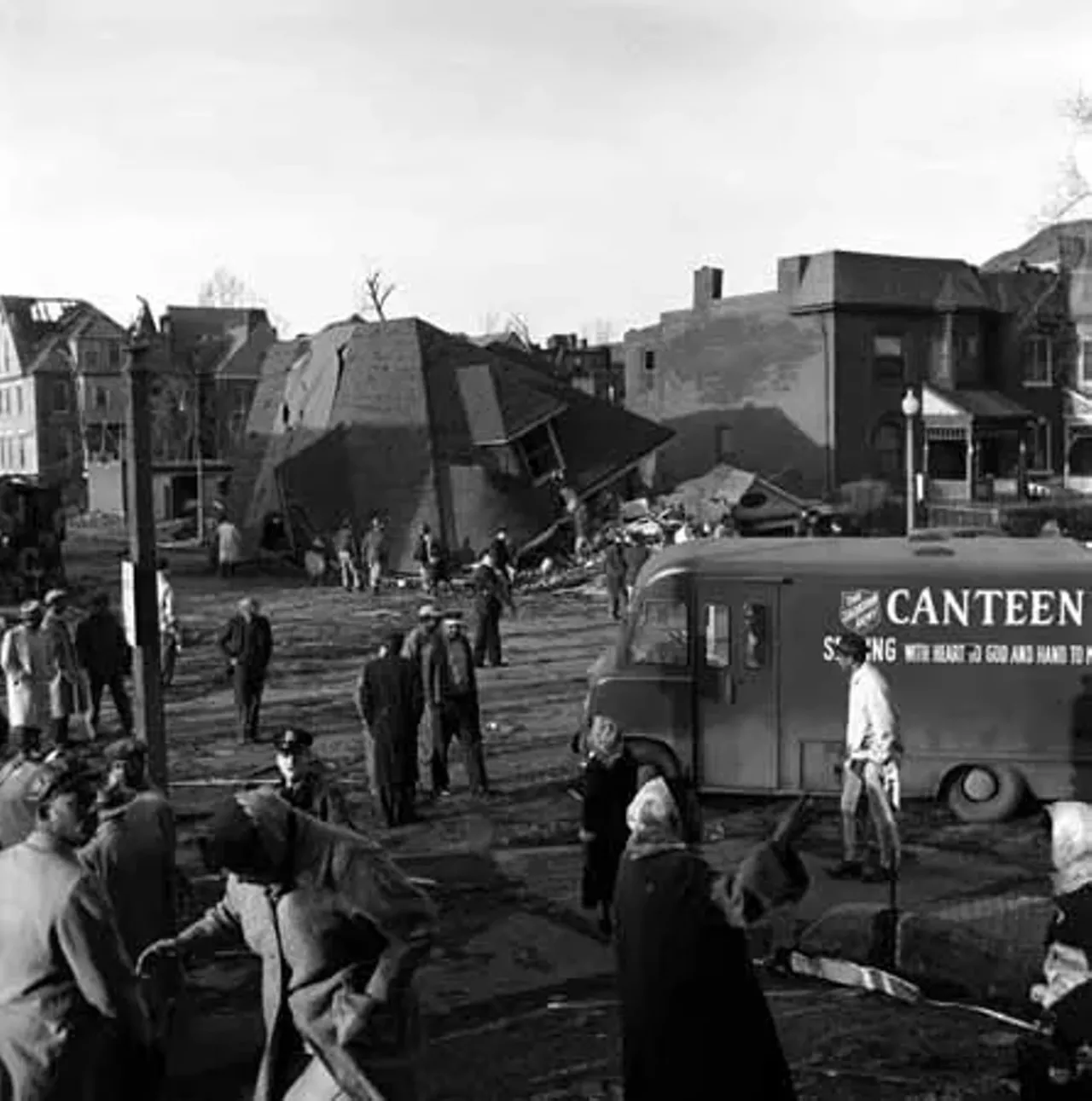 Image: Shocking Photos of the February 1959 Tornado That Tore Through St. Louis