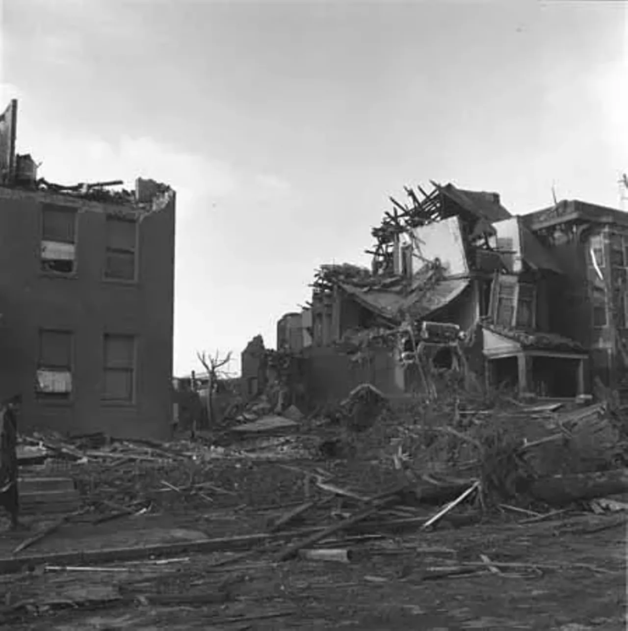 Image: Shocking Photos of the February 1959 Tornado That Tore Through St. Louis