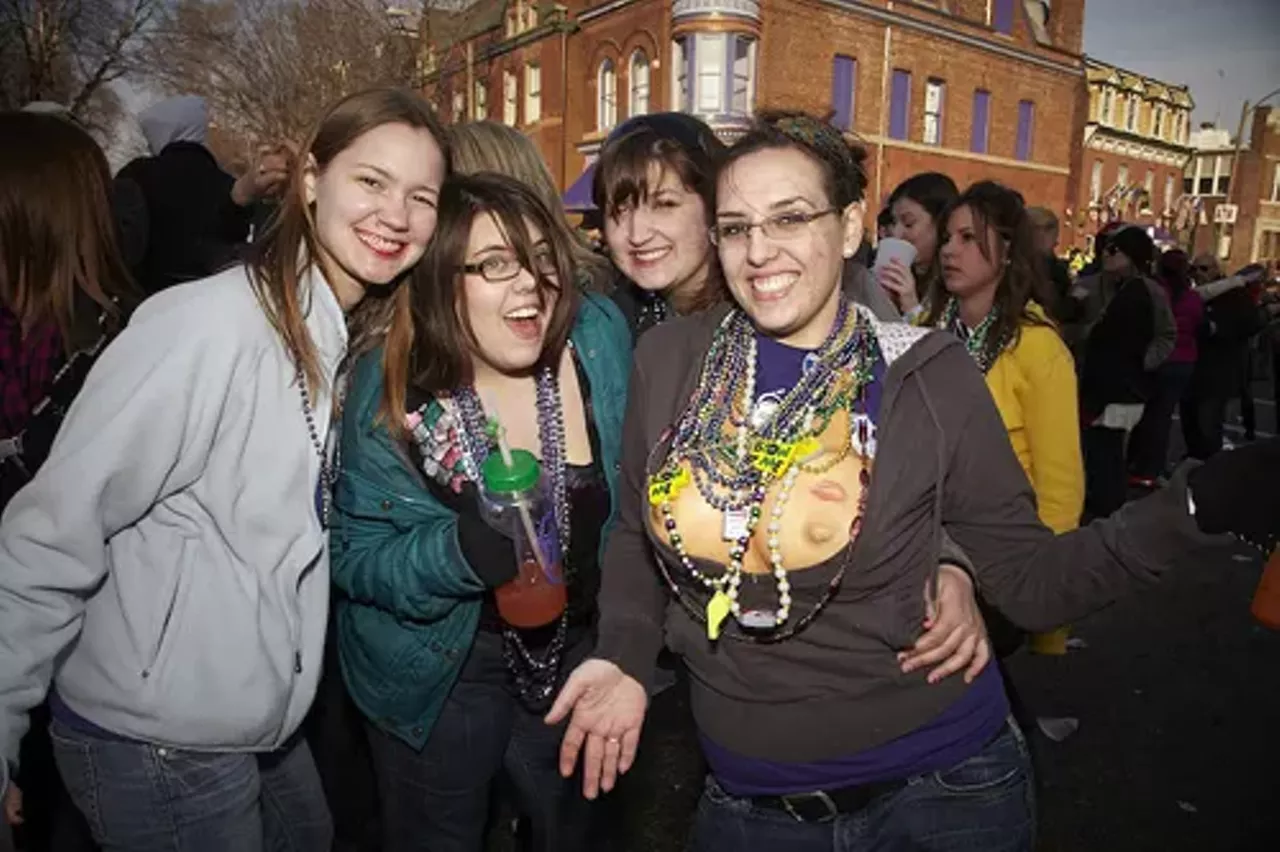 Image: Earning Beads at Mardi Gras 2012 (NSFW)