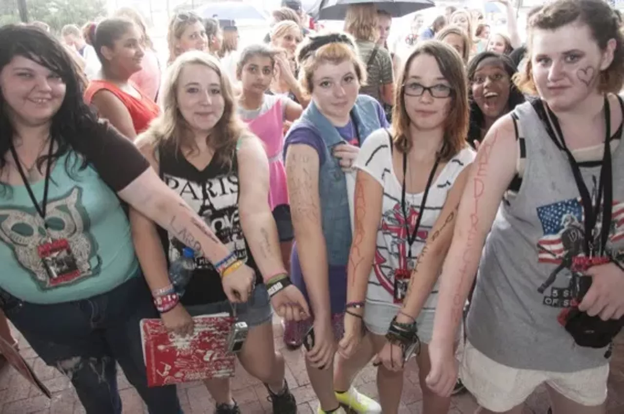 Image: The Crazy, Drenched Fans of One Direction