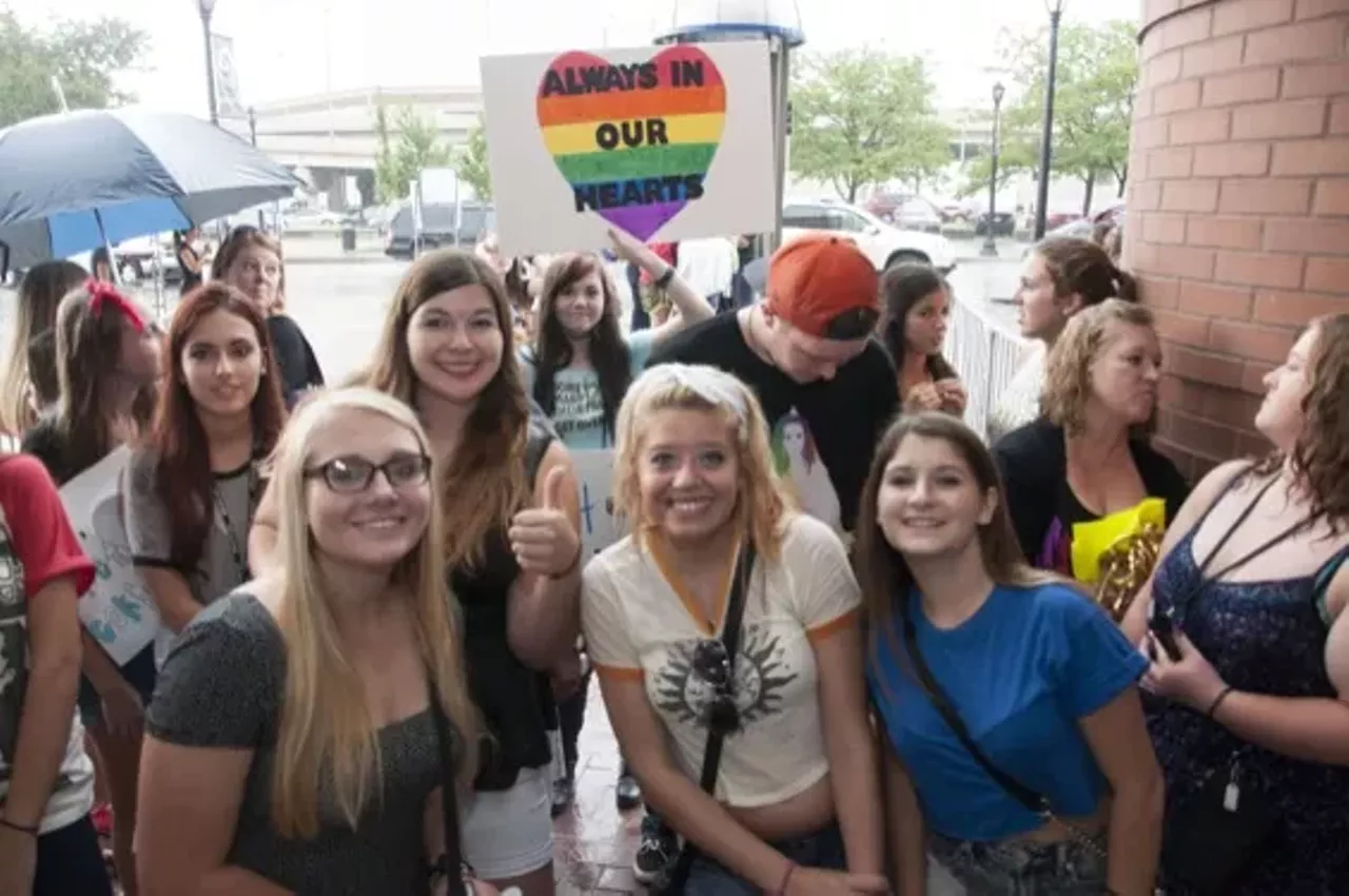 Image: The Crazy, Drenched Fans of One Direction