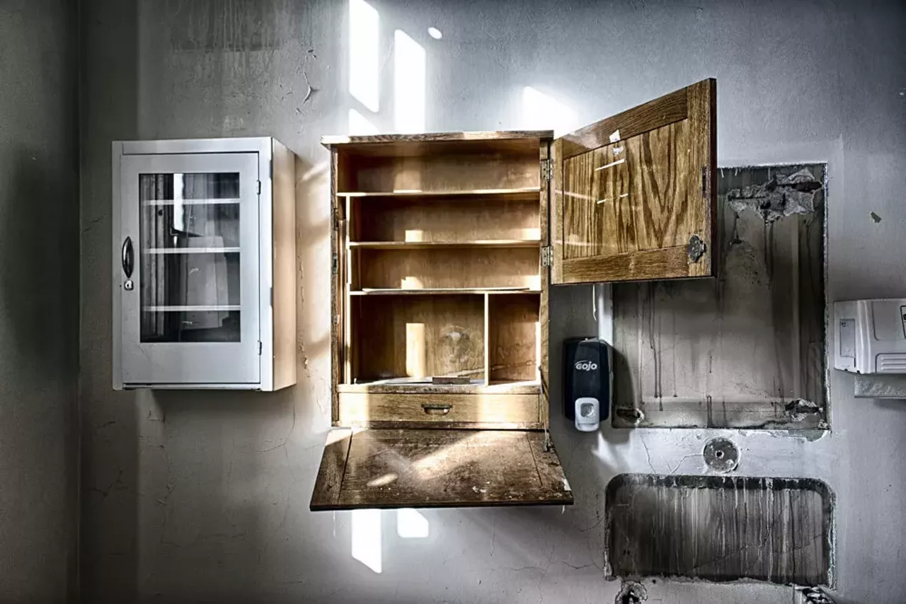 Title: Nurse's Station School: Mark Twain School Photographer: Ann Chartrand