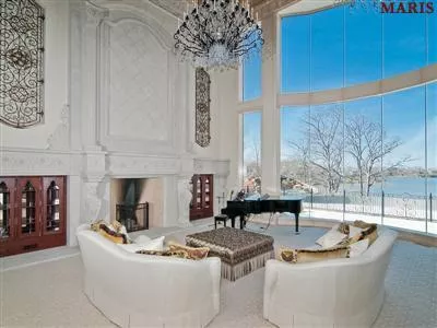Home of US Fidelis Founder Darain Atkinson on the Market for $14.9 Million