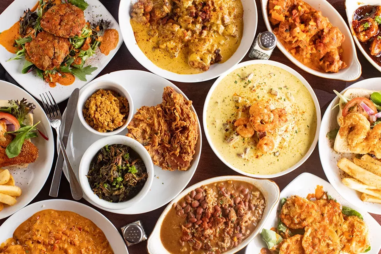  Creole with a Splash of Soul Pictured: Creole crab cakes, gumbo, Ronda’s house wings, catfish po’boy, fried pork-chop plate, shrimp and grits, shrimp po’boy, Creole catfish, red beans and rice, and fried green tomatoes.