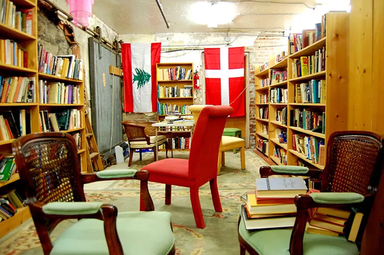 More than 100,000 volumes line the shelves. There's also a store map so you can navigate your way through the splendor.