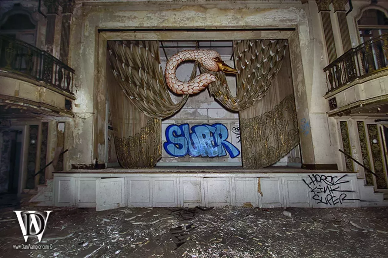Image: Amazing Photos from Inside Downtown's Abandoned Jefferson Hotel