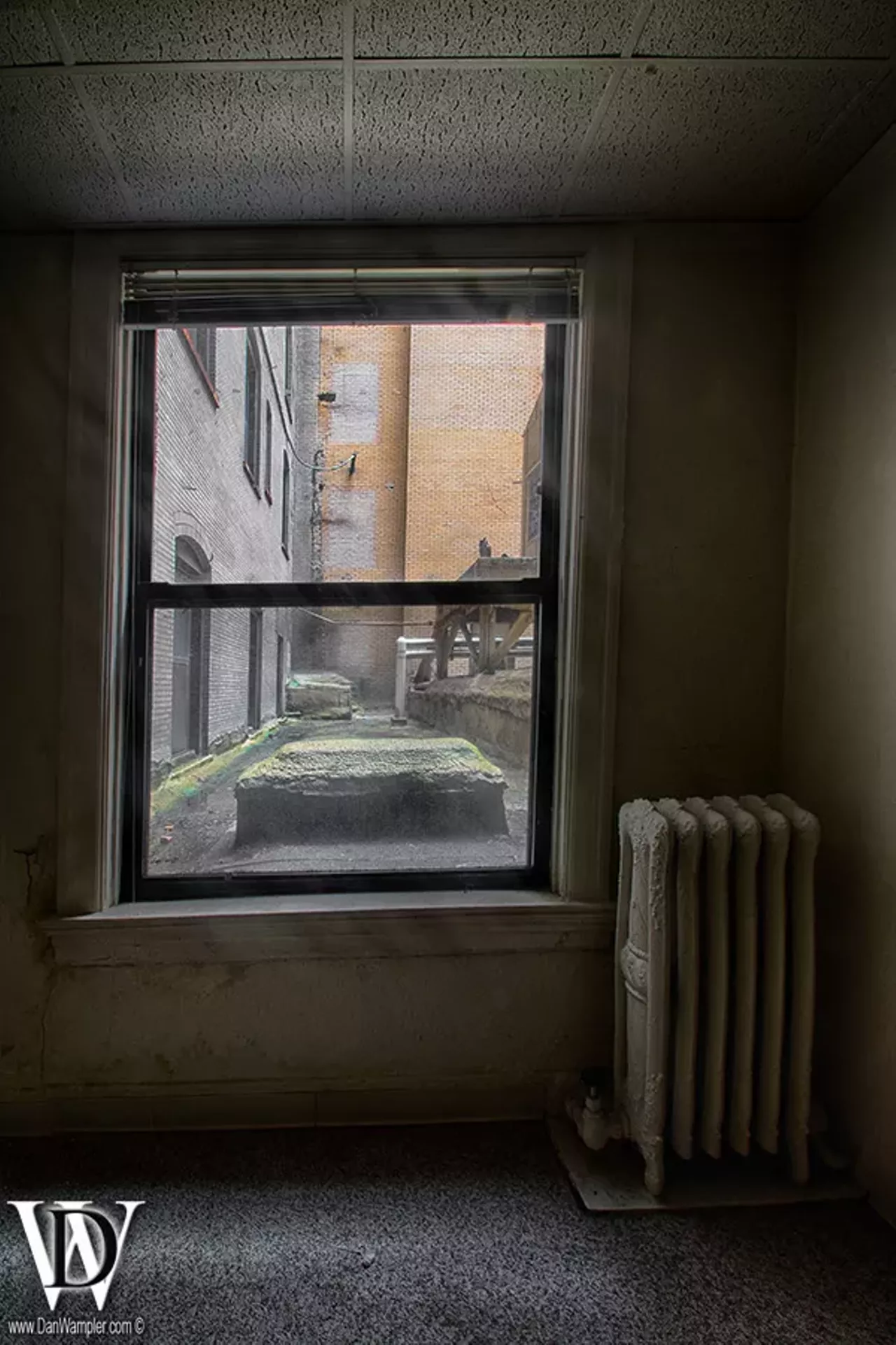 Image: Amazing Photos from Inside Downtown's Abandoned Jefferson Hotel