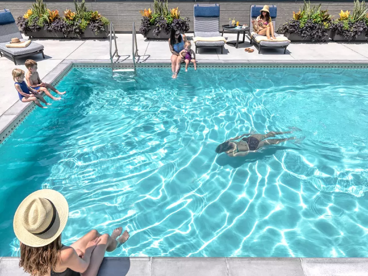 Le Méridien (7730 Bonhomme Avenue, Clayton; 314-863-0400) Located in the heart of St. Louis, Le Méridien’s luxurious rooftop pool offers exquisite views and comfortable lounging. The $700 summer-long membership includes gym access, rooftop seating and, most importantly, a Le Méridien pool bag, towel and water bottle.