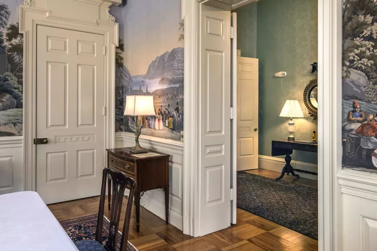 Image: This Missouri Castle on the Bluffs of the Mississippi River Is a Dream