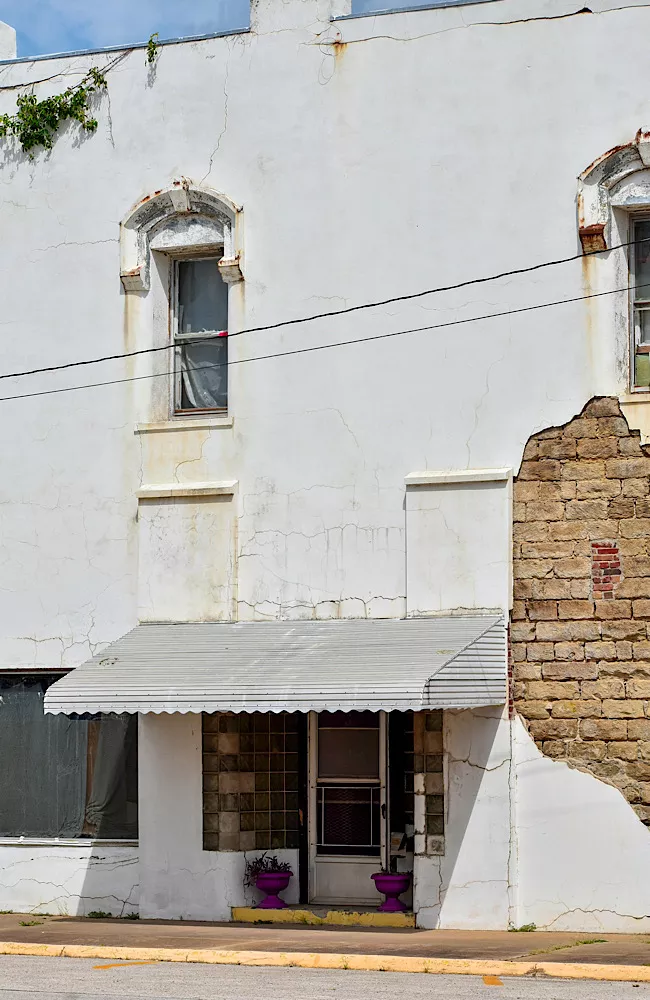 A crumbling building in Liberal, Missouri.