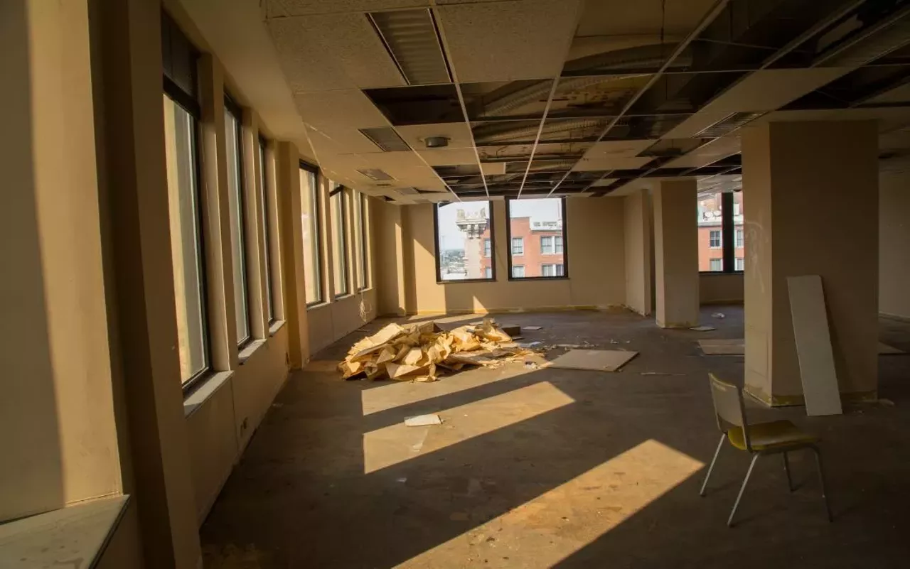 Image: The Eerie Remains of the RFT's Old Shell Building Offices &#151; 21 Years Later