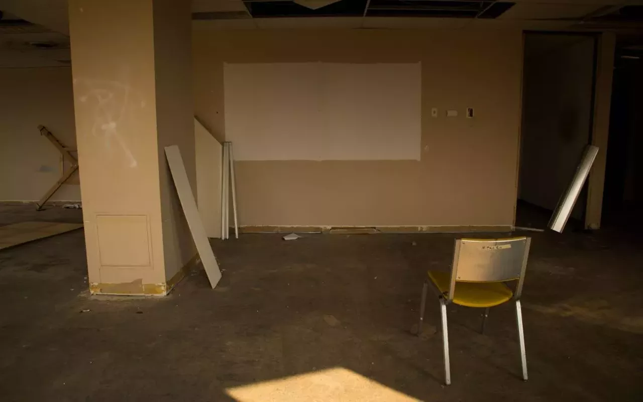 Image: The Eerie Remains of the RFT's Old Shell Building Offices &#151; 21 Years Later