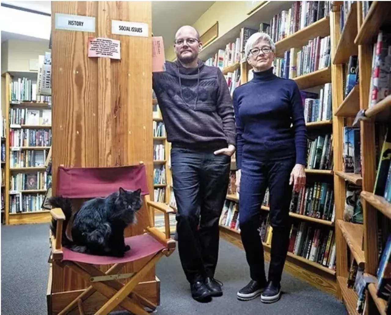 Left Bank Books (399 North Euclid Avenue; 314-367,6731) Photo credit: Theo R. Welling/ @theorwelling on Instagram