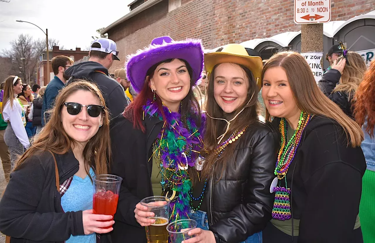 Image: Mardi Gras in St. Louis Was More Wild Than Ever in 2023 [PHOTOS NSFW]