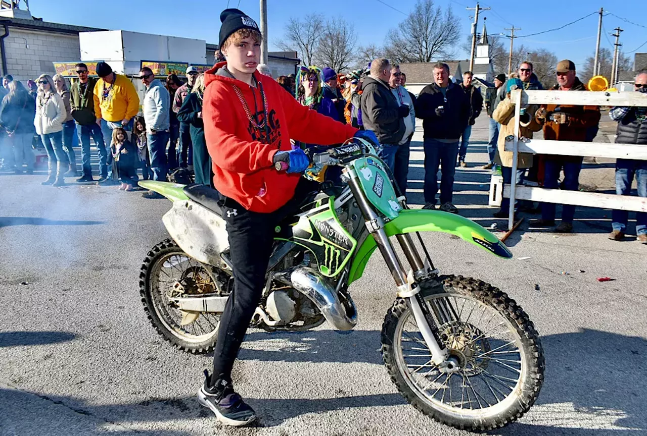 Image: 'Redneck Mardi Gras' in Small-Town Illinois Is Something to See [PHOTOS]