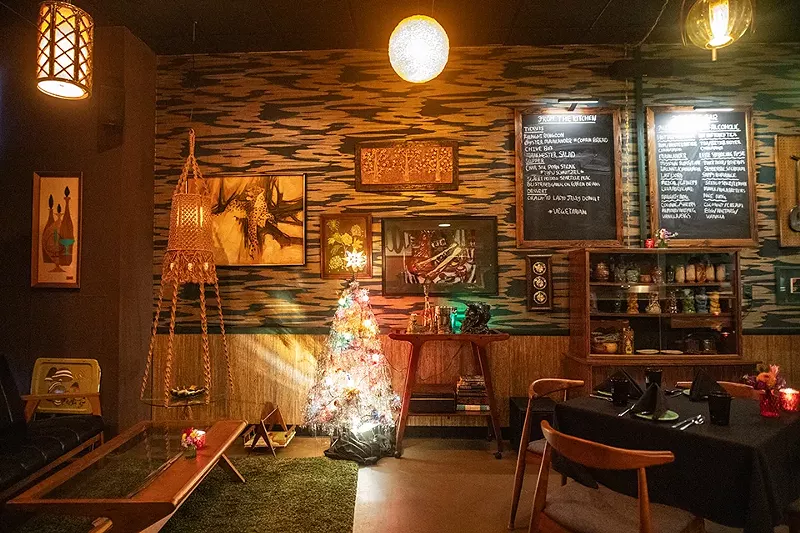 The interior of Mainlander is gloriously nostalgic.