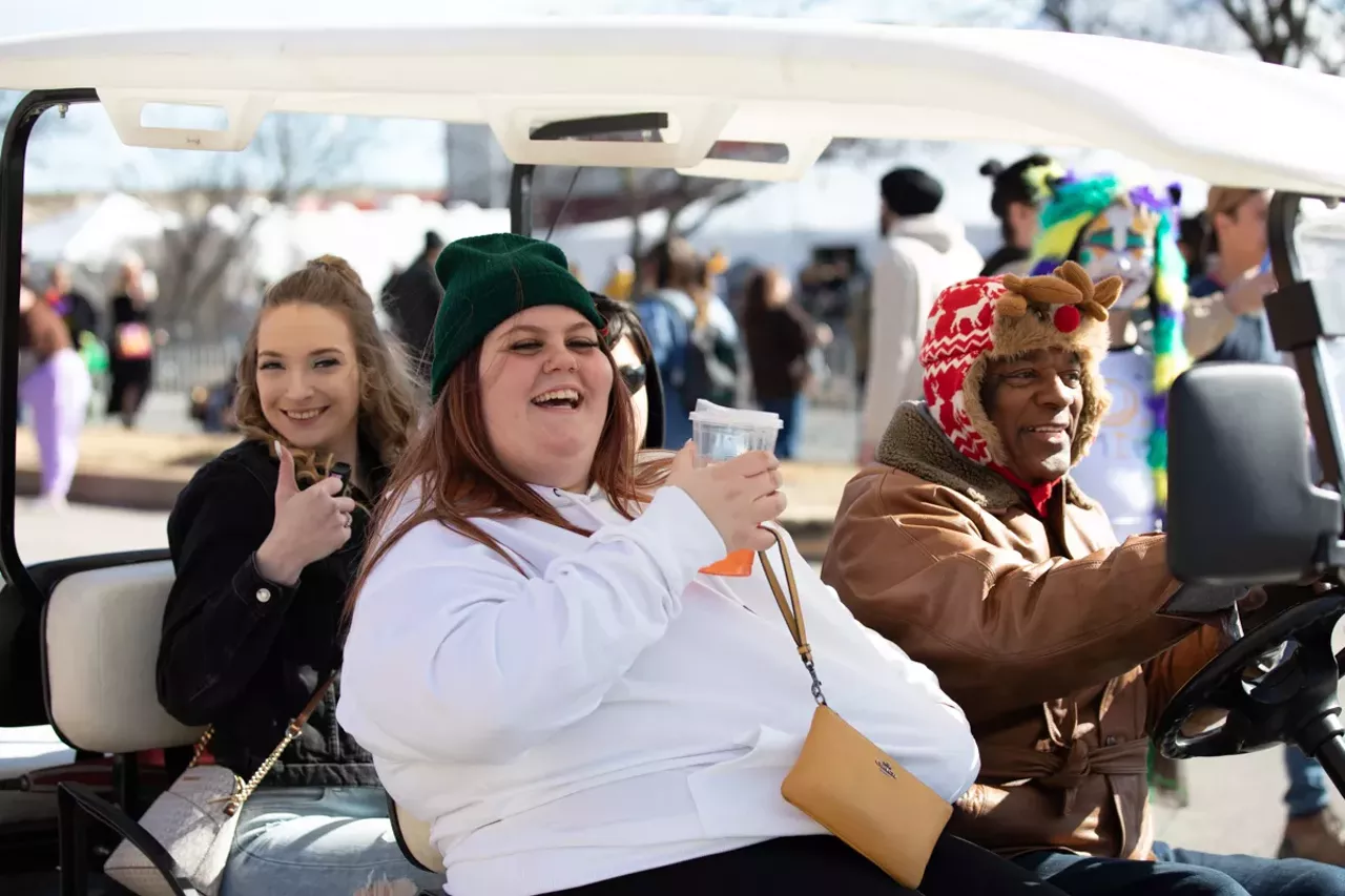 Image: Everybody We Saw at Mardi Gras in St. Louis' Soulard Neighborhood [PHOTOS]
