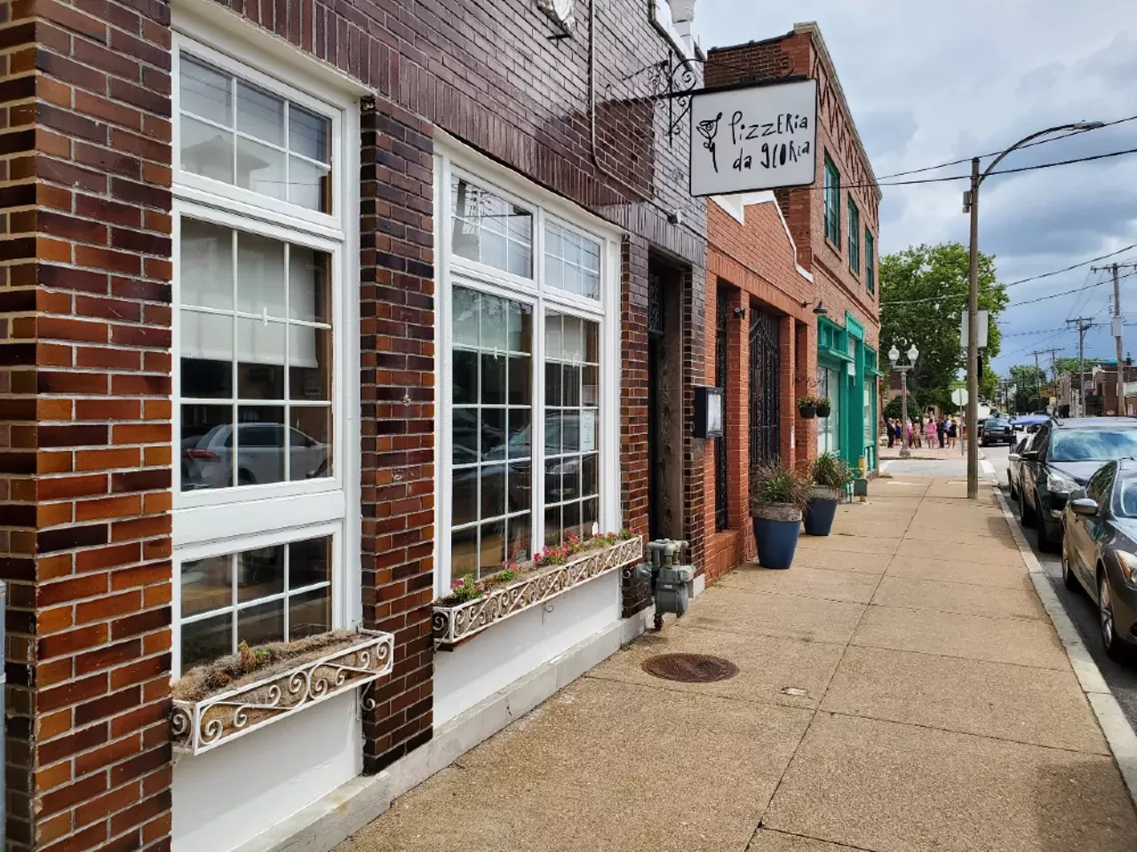 Pizzeria da Gloria (2024 Marconi Avenue Street, 314-833-3734)