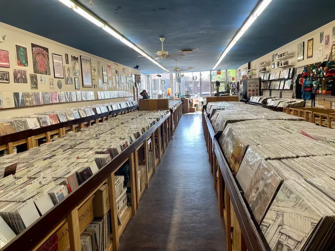  Eventually I made it to Planet Score Records, the greatest record store in the universe, which is co-owned by my uncle Tim Lohmann, who definitely did not stuff $20 into my hand to write that. I only see my uncle maybe once or twice a year, so we caught up and spilled the tea on different aspects of our chaotic and dysfunctional family drama. I left with a vinyl recording of Leonard Bernstein playing Mahler songs on piano, just so I could class this article up a little bit. 
