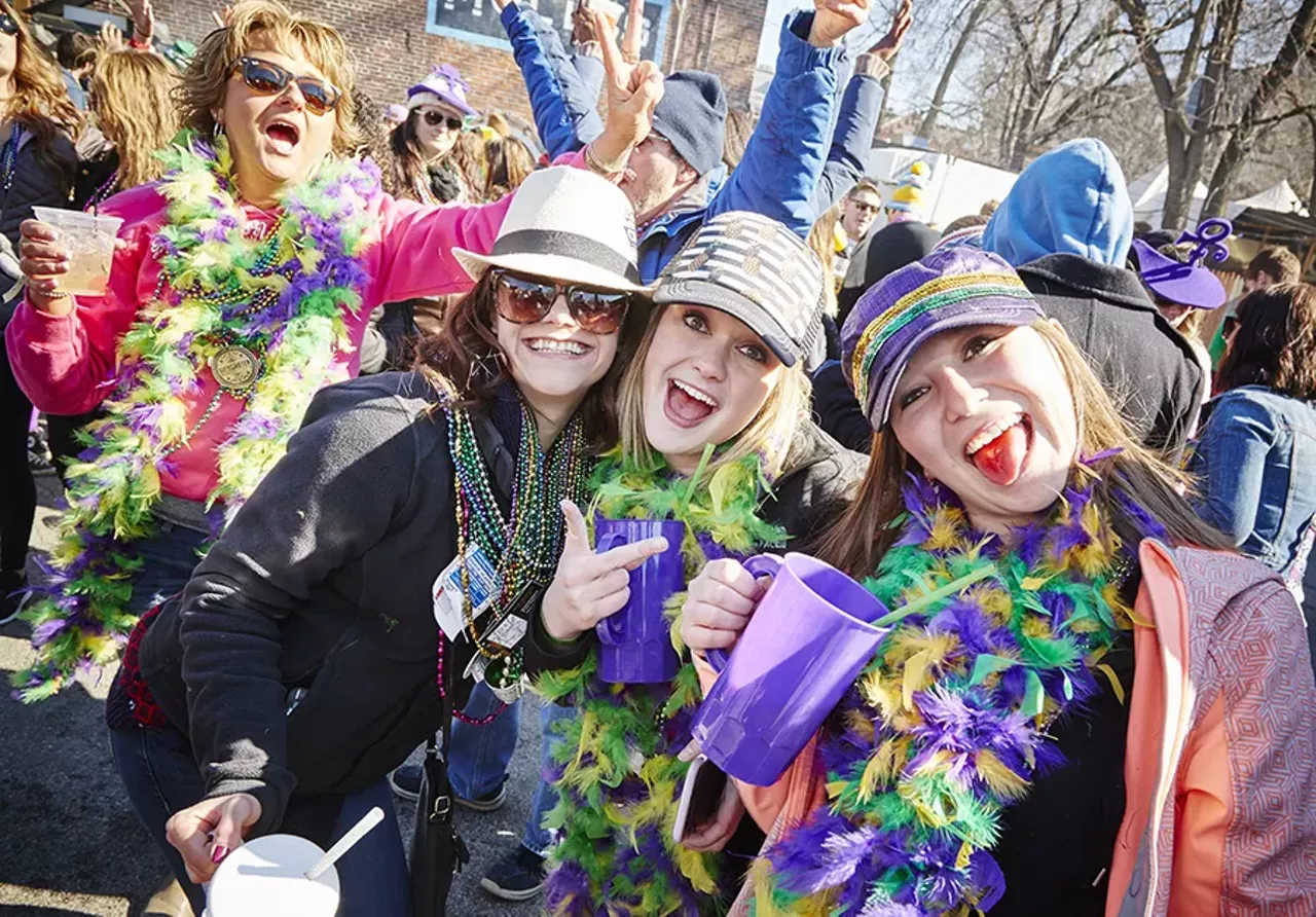 Image: 67 Photos of the Wild Time at Mardi Gras 2017