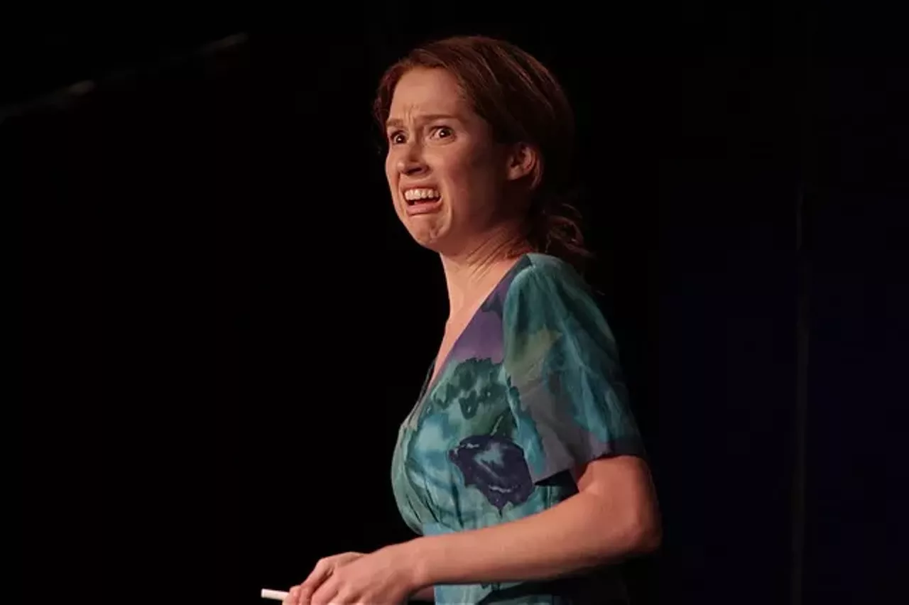 Ellie Kemper Famous for The Office and Unbreakable Kimmy Schmidt, Ellie Kemper spent most of her childhood in St. Louis. She lived in Ladue and went John Burroughs School, where one of her teachers was Jon Hamm. Photo credit: Alex Erde / Flickr