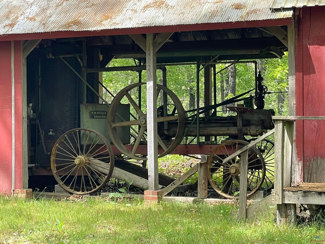 Image: Real Life Oregon Trail Town for Sale in Missouri [PHOTOS]
